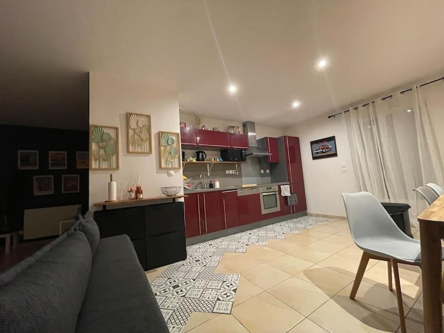 La Balneaire Maison De Standing Tout Confort Boisseuil Exterior foto