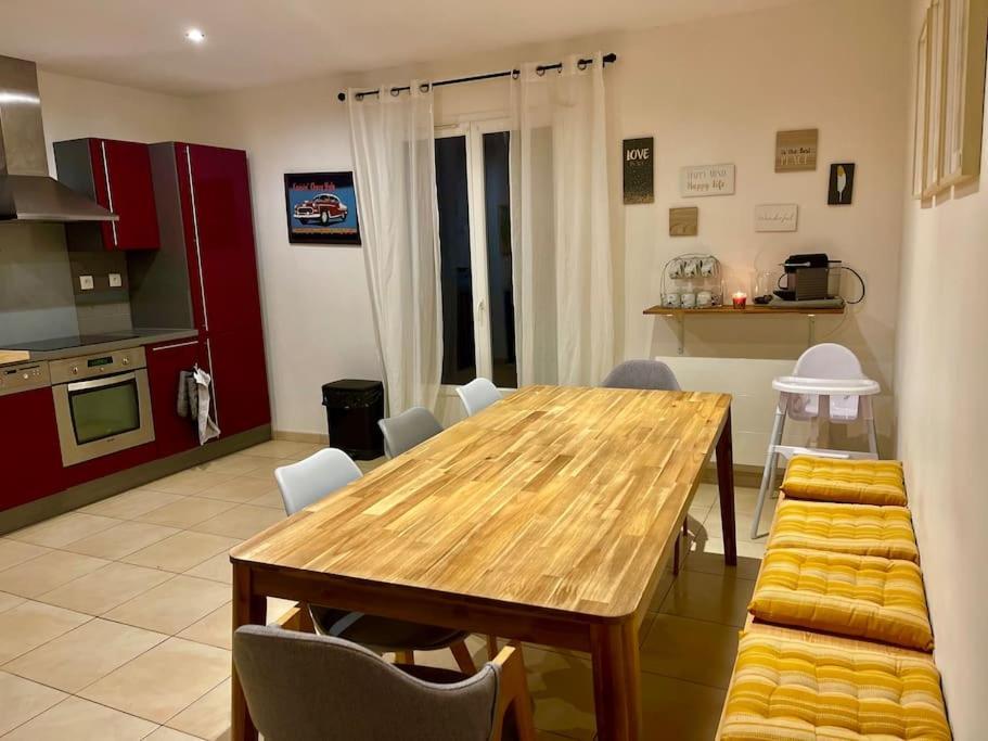 La Balneaire Maison De Standing Tout Confort Boisseuil Exterior foto